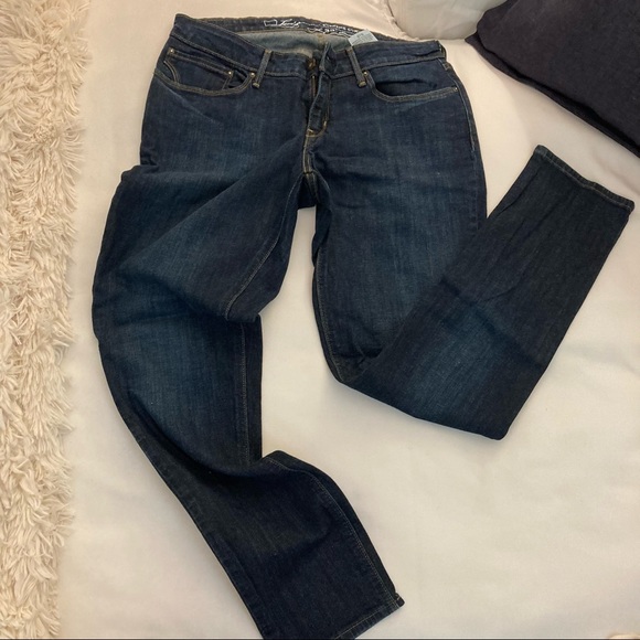 Levi’s Supreme Curve Skinny Jeans; Size 33x32; These are LOW-RISE! - Picture 3 of 15